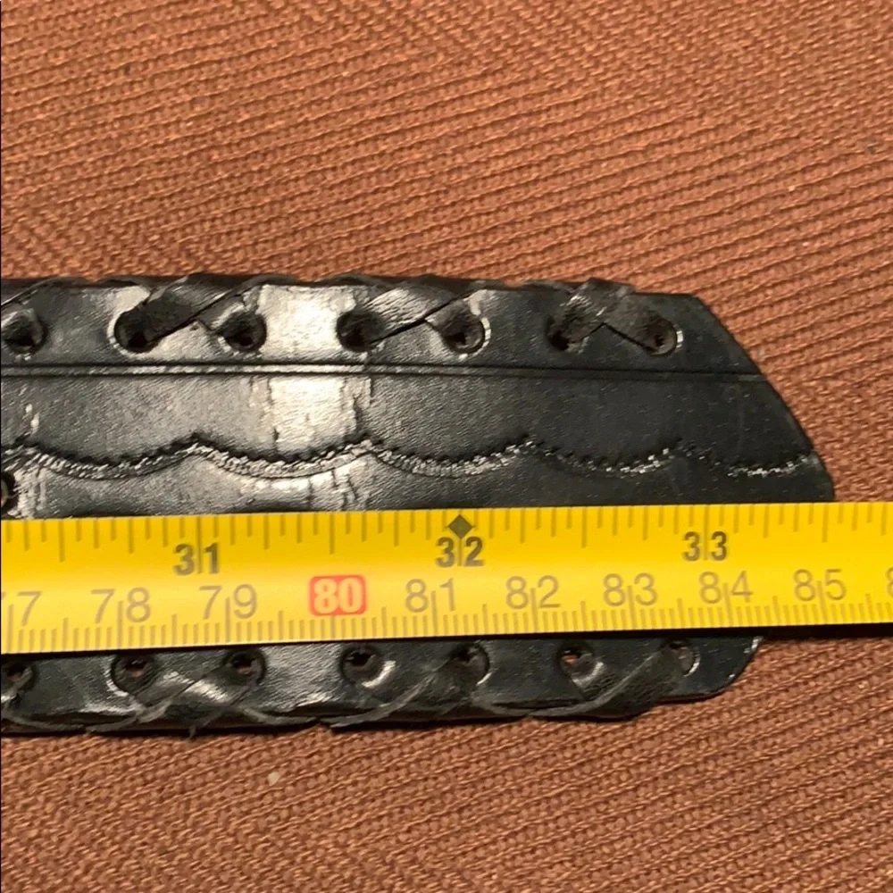 NWOT Bonded Leather Belt w/embellishments pattern